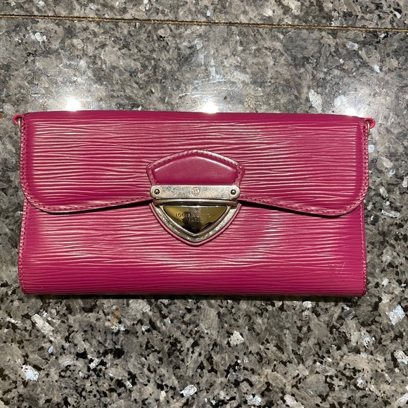 Louis Vuitton Epi Leather wallet crossbody - Picture 2 of 5